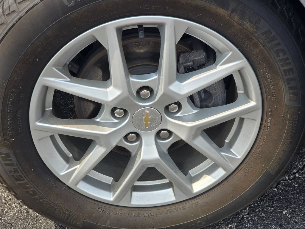 Used 2024 Chevrolet Equinox LS w/ LS Convenience Package FWD image 6