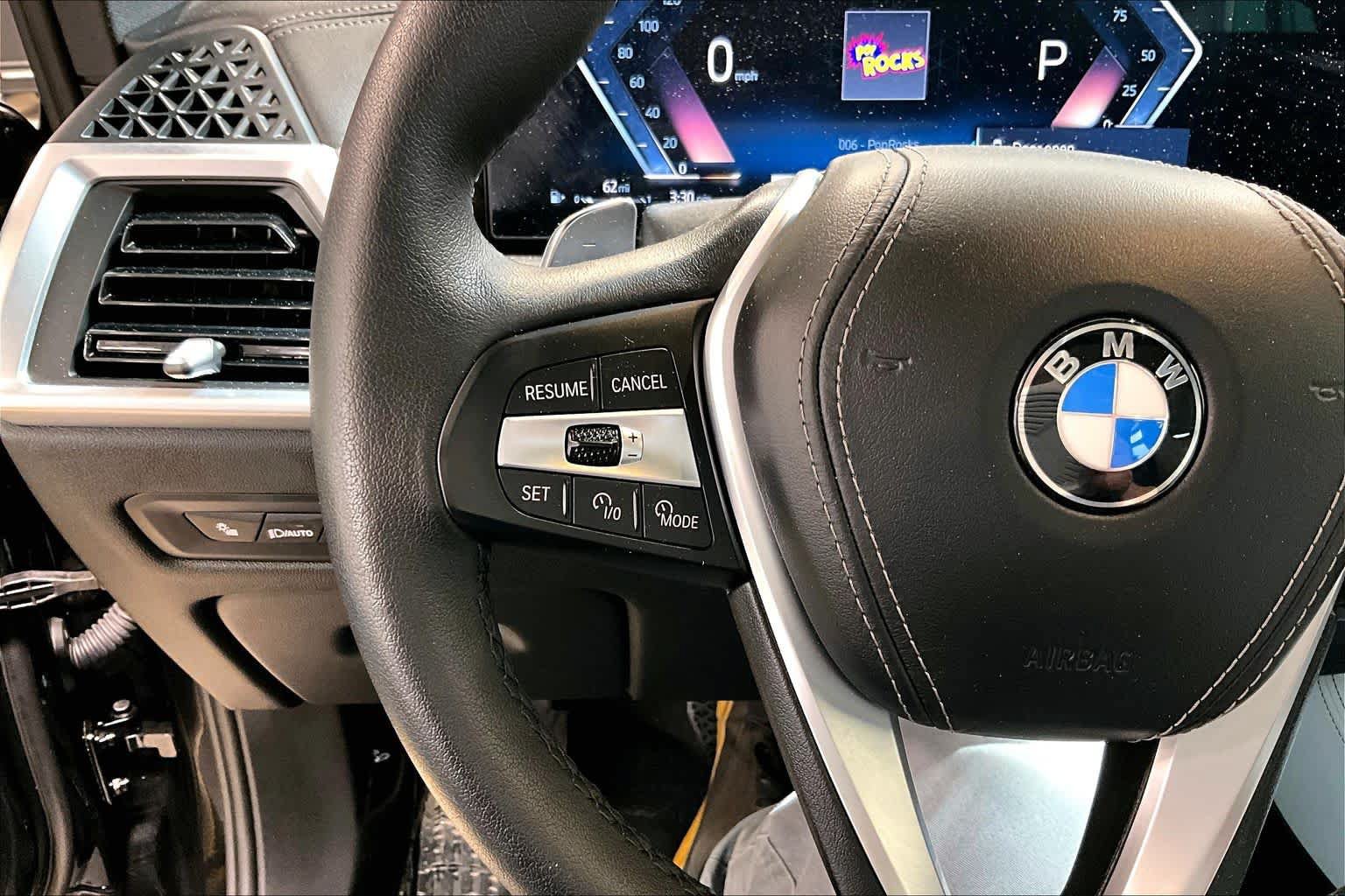 Used 2024 BMW X5 xDrive40i w/ Premium Package AWD/4WD image 23