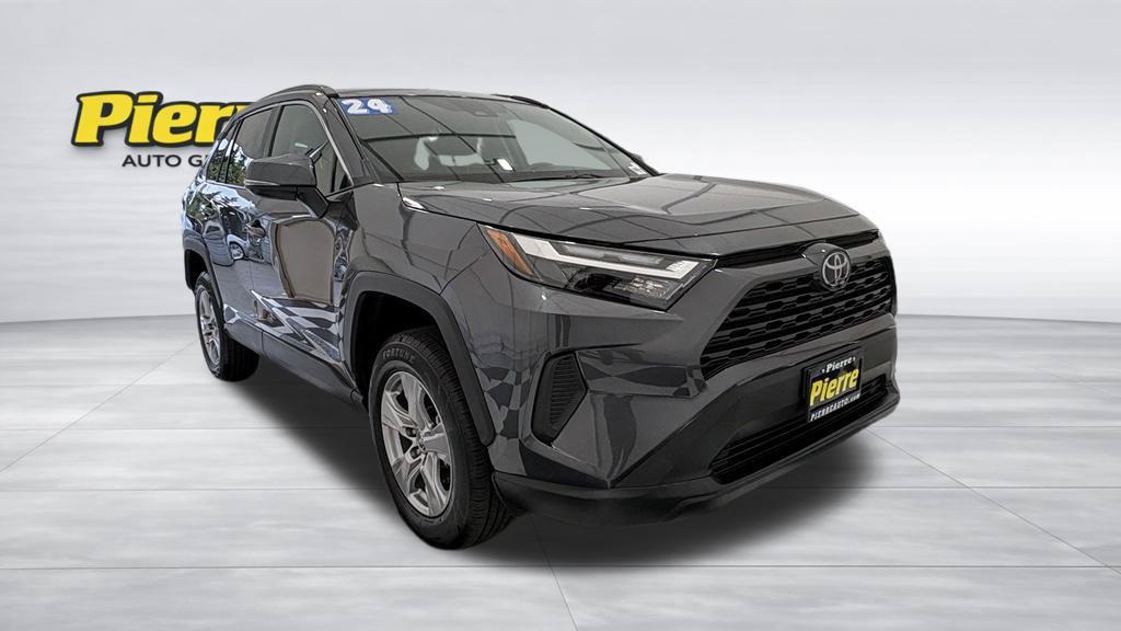 Used 2024 Toyota RAV4 XLE FWD image 8