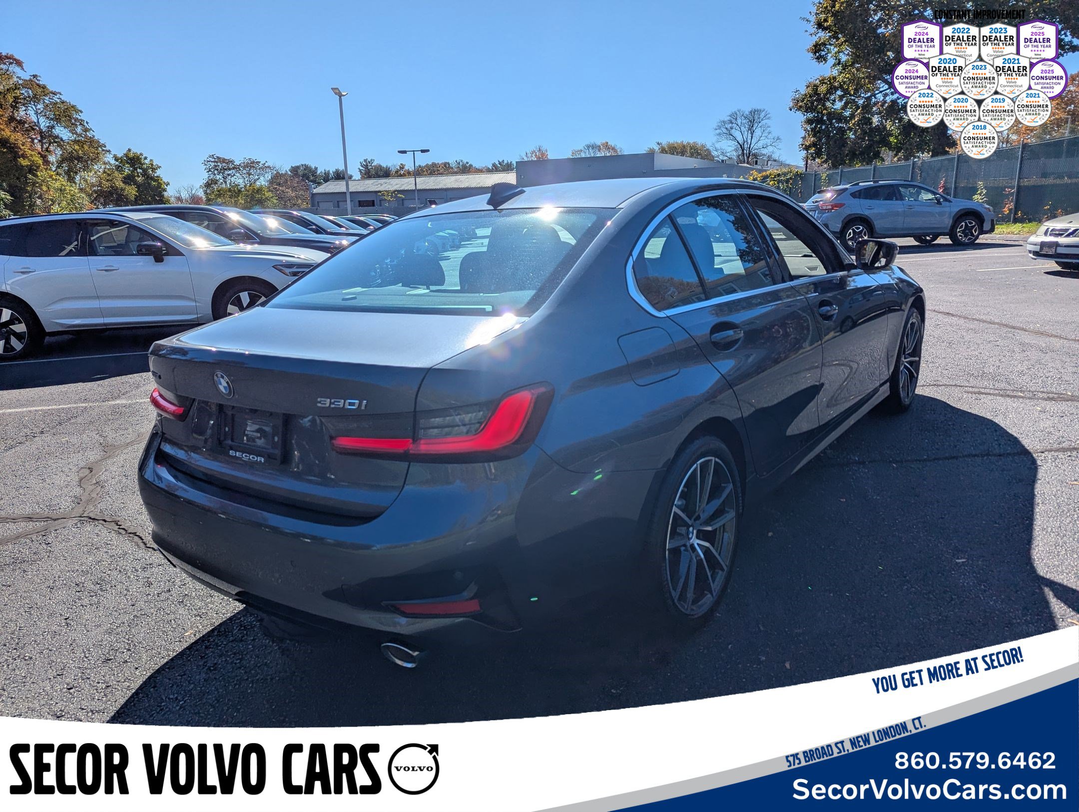Used 2021 BMW 330i xDrive 330i xDrive w/ Driving Assistance Package image 4