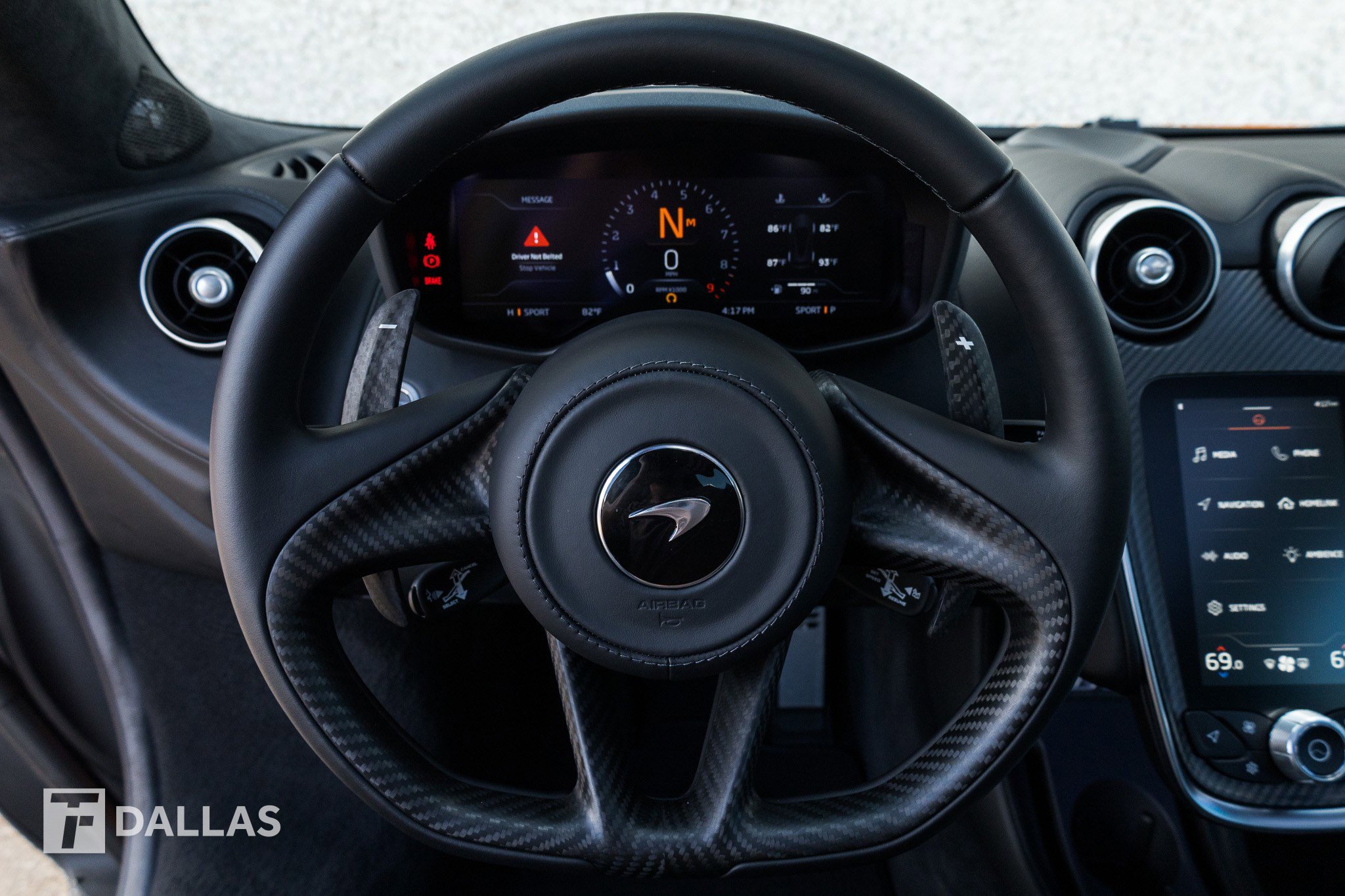 Used 2023 McLaren GT image 24