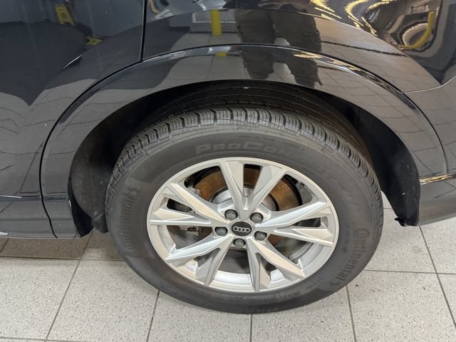Certified 2025 Audi Q3 2.0T Premium AWD/4WD image 11