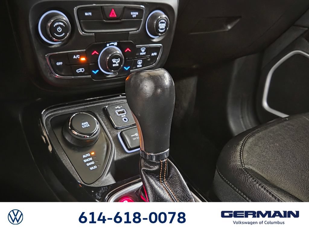 Used 2019 Jeep Compass Limited AWD/4WD image 29