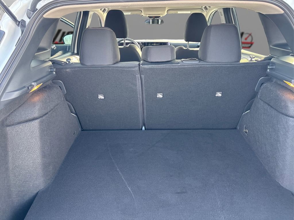 Certified 2025 Nissan Kicks SV image 11