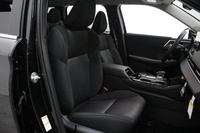 New 2026 Mitsubishi Outlander ES image 19
