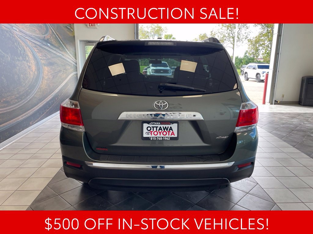 Used 2012 Toyota Highlander Limited w/ Tow Pkg AWD/4WD image 7