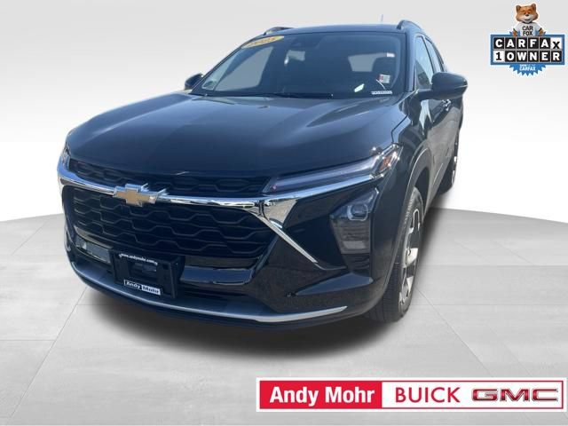 Used 2025 Chevrolet Trax LT w/ Driver Confidence Package FWD image 5