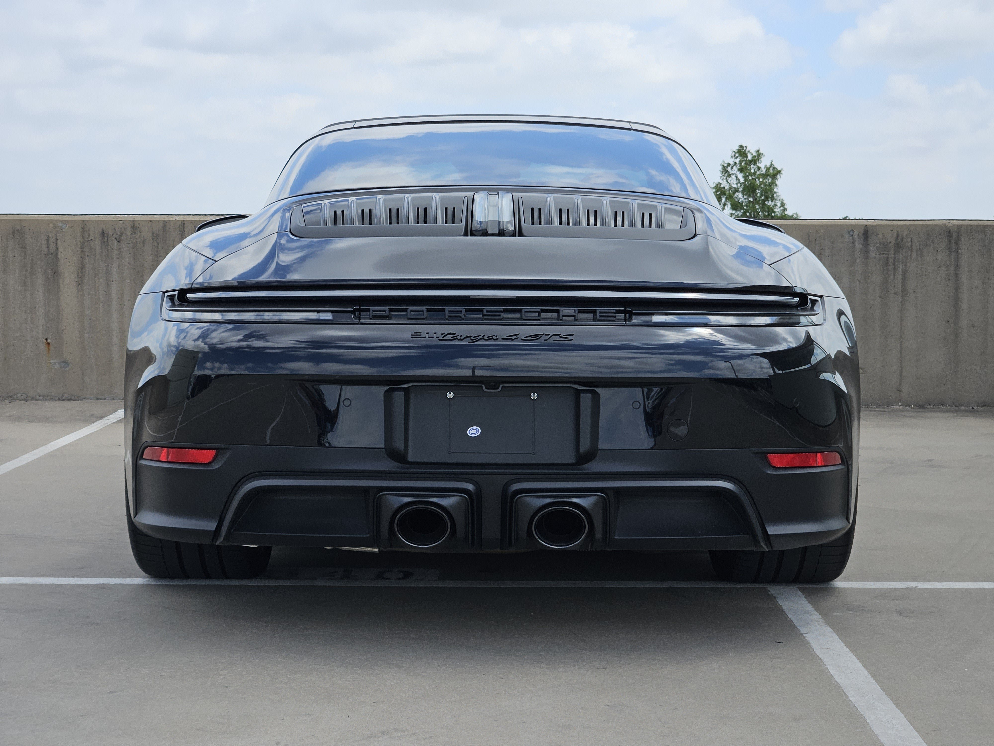 Certified 2026 Porsche 911 Targa 4 GTS AWD/4WD image 7