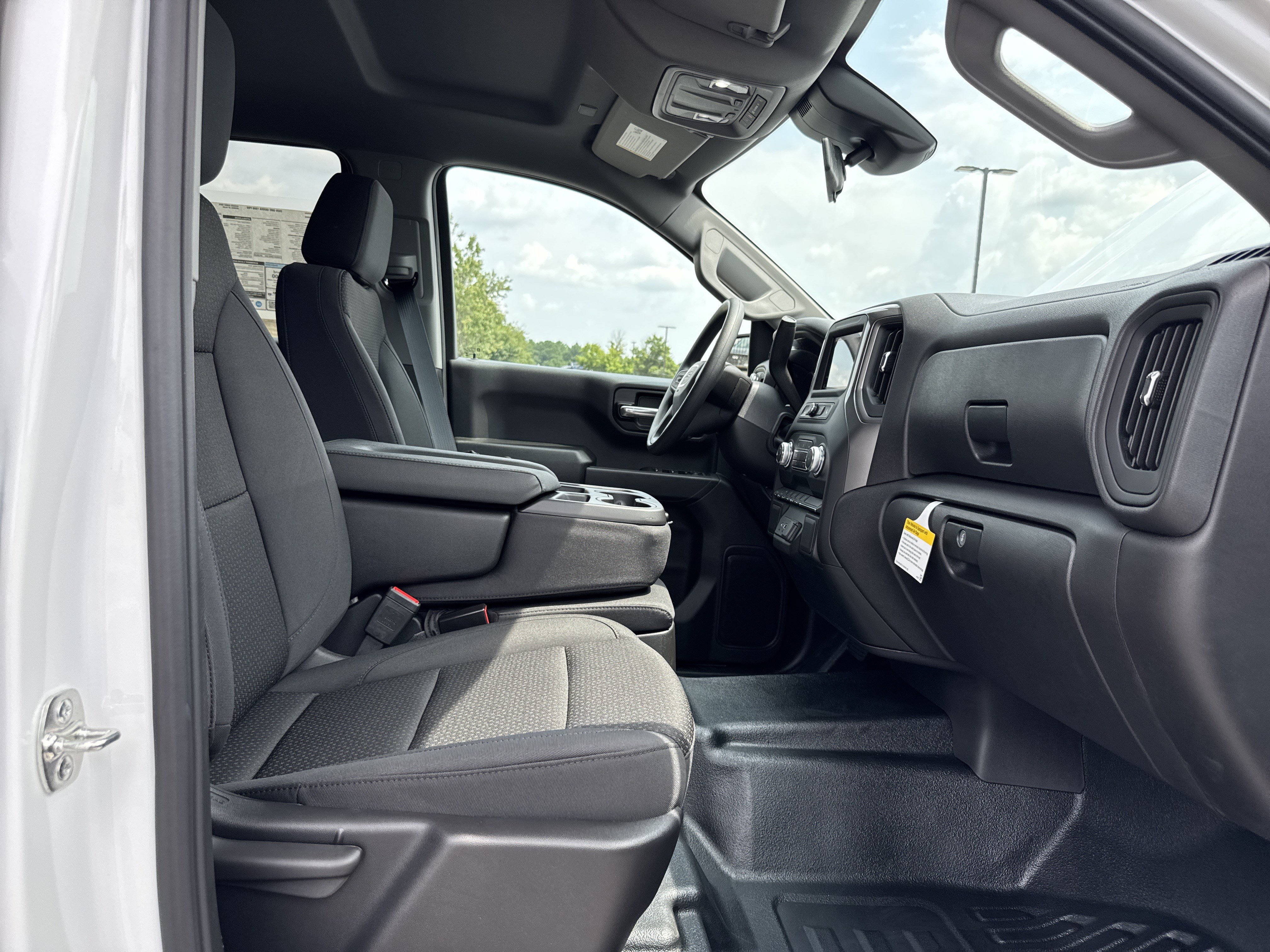 New 2026 GMC Sierra 1500 Pro w/ Pro Value Package AWD/4WD image 27