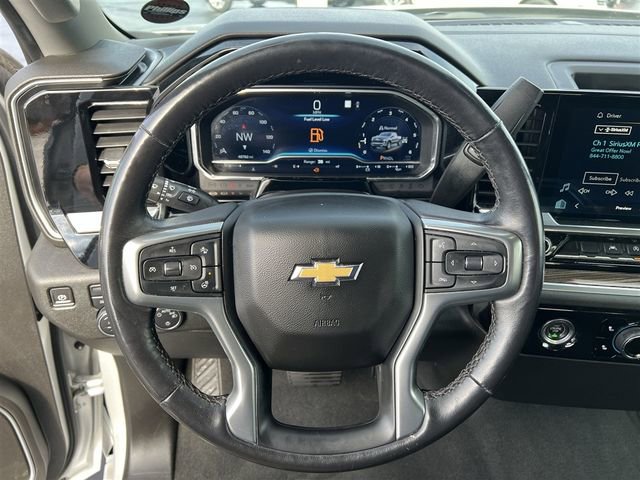 Used 2022 Chevrolet Silverado 1500 LT AWD/4WD image 13