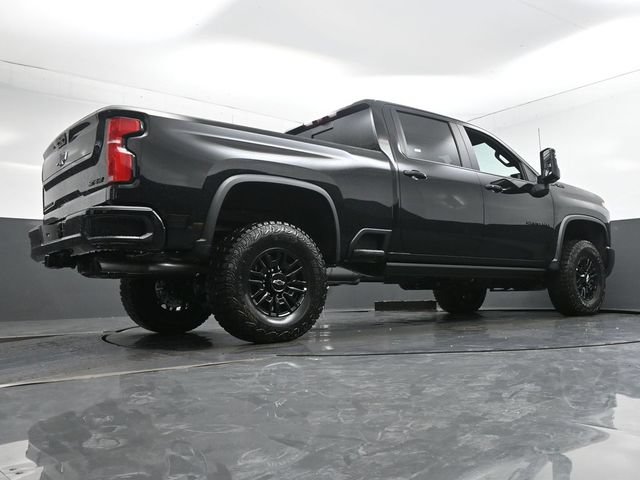 New 2026 Chevrolet Silverado 2500 ZR2 w/ LPO, Dark Essentials Package AWD/4WD image 11
