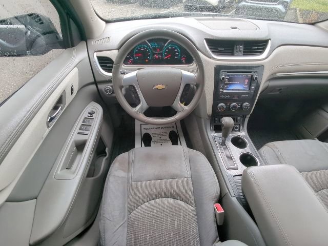 Used 2017 Chevrolet Traverse LT w/ Style and Technology Package AWD/4WD image 8