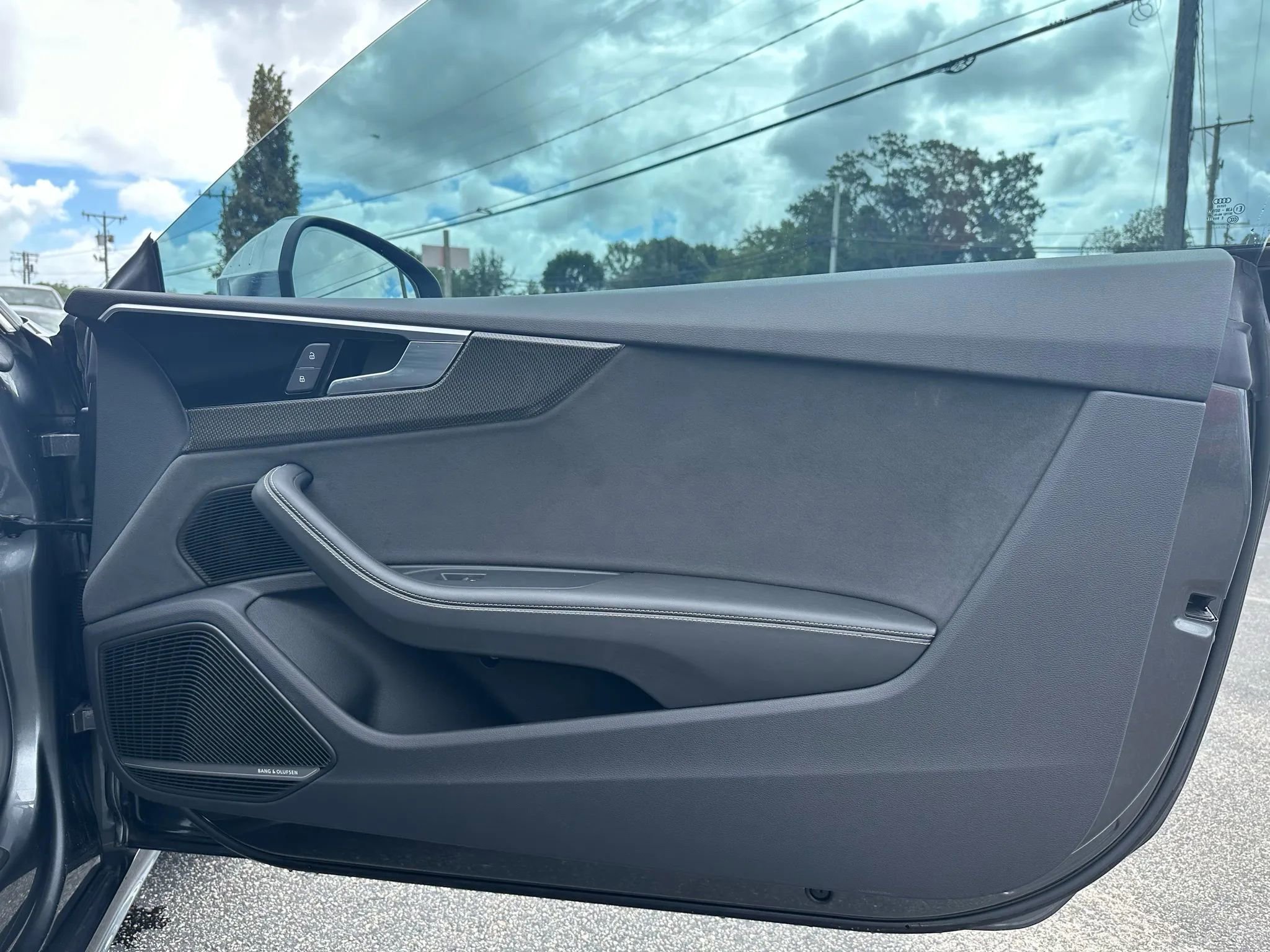 Used 2022 Audi S5 Premium Plus w/ Premium Plus image 18