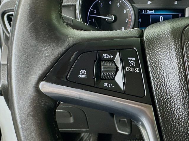 Used 2018 Buick Encore Sport Touring image 9