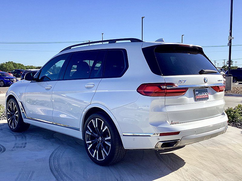 Used 2021 BMW X7 xDrive40i w/ Premium Package image 7