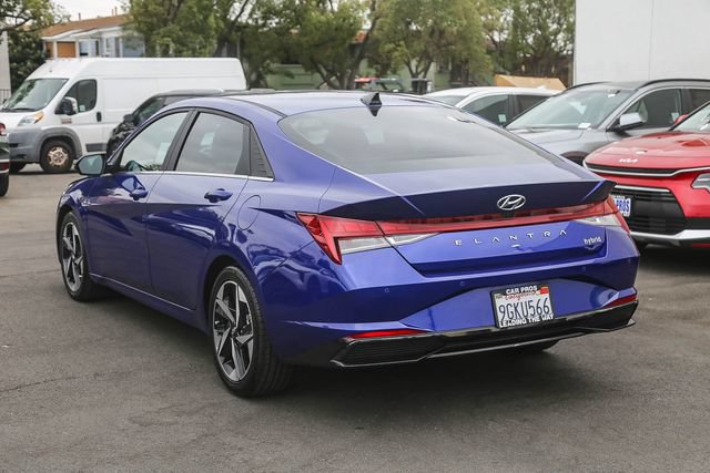 Used 2023 Hyundai Elantra Limited FWD image 8