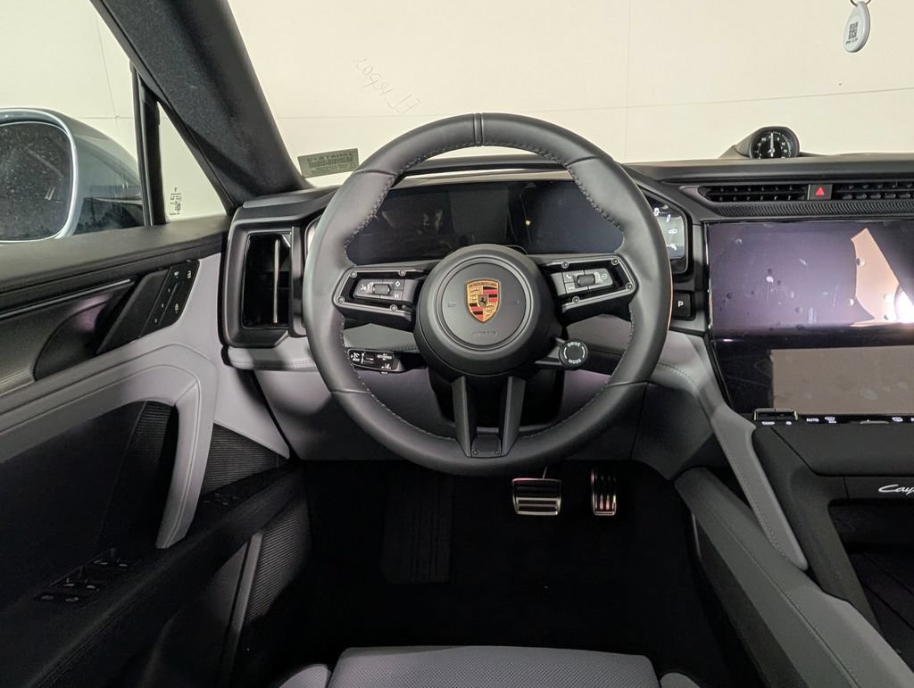 New 2026 Porsche Cayenne Electric AWD/4WD image 22