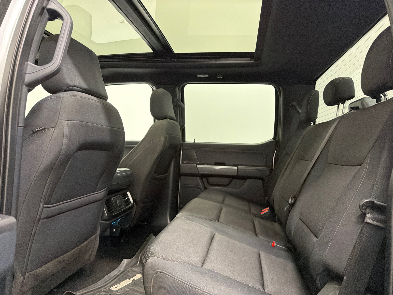 Used 2022 Ford F150 XLT w/ Equipment Group 302A High AWD/4WD image 20