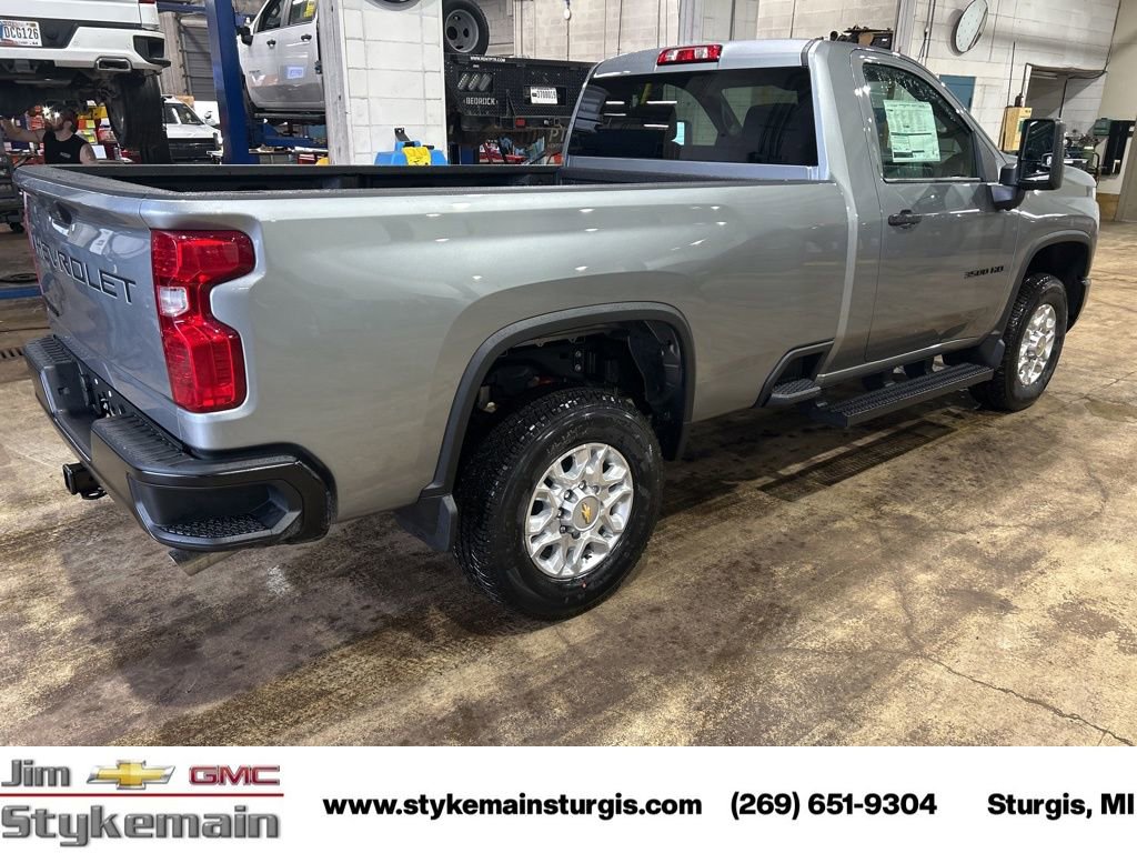 New 2026 Chevrolet Silverado 3500 W/T image 9
