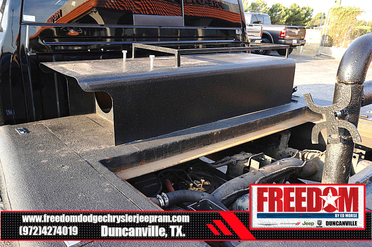 Used 2024 RAM 3500 Tradesman w/ Chrome Appearance Group AWD/4WD image 47