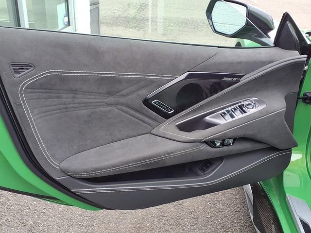 Used 2026 Chevrolet Corvette Z06 RWD image 10