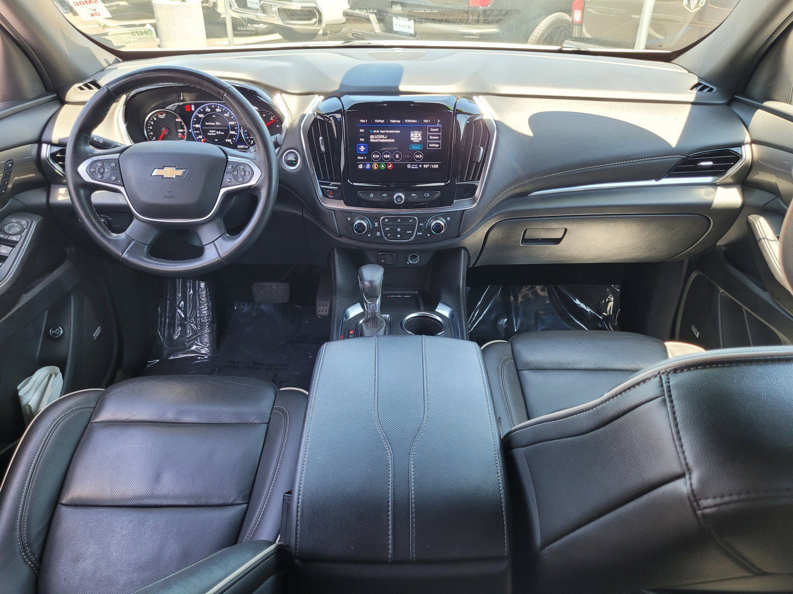 Used 2023 Chevrolet Traverse Premier AWD/4WD image 17