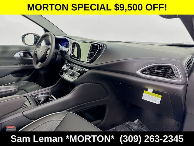 New 2026 Chrysler Pacifica Limited w/ S Appearance Package AWD/4WD image 31
