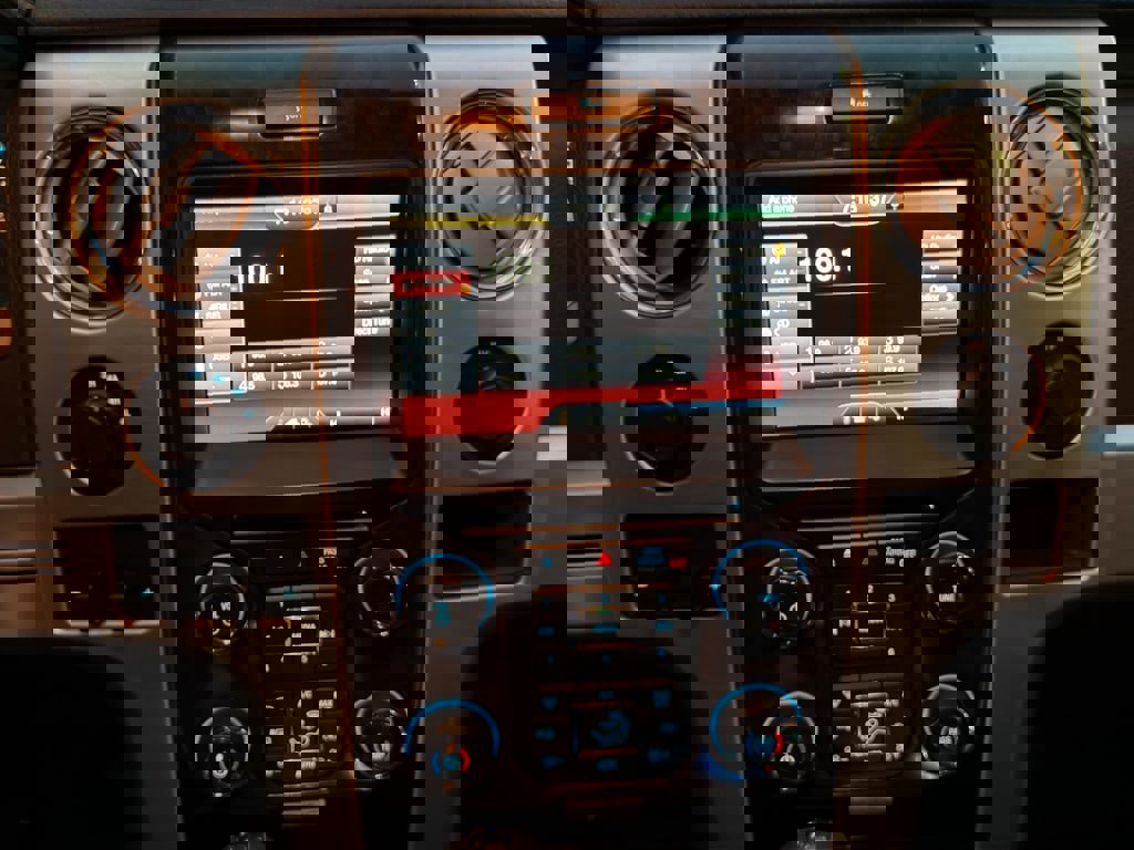 Used 2013 Ford F150 Platinum image 28