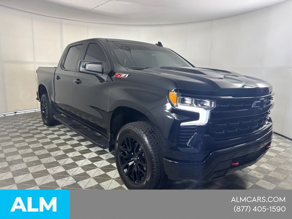 Used 2024 Chevrolet Silverado 1500 LT Trail Boss w/ Protection Package AWD/4WD image 3