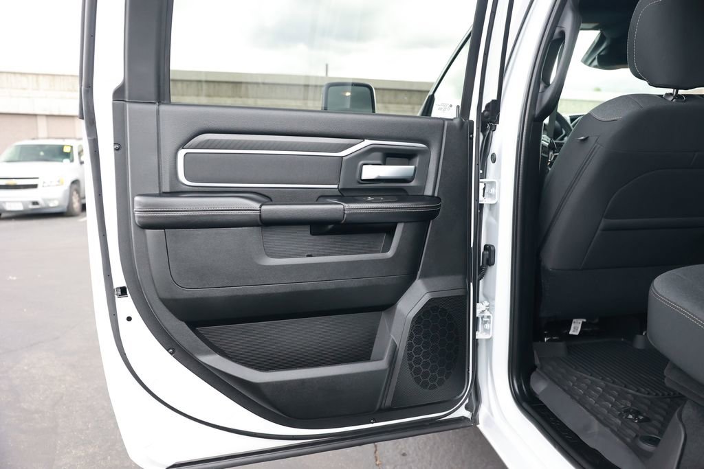 New 2026 RAM 2500 Big Horn image 28