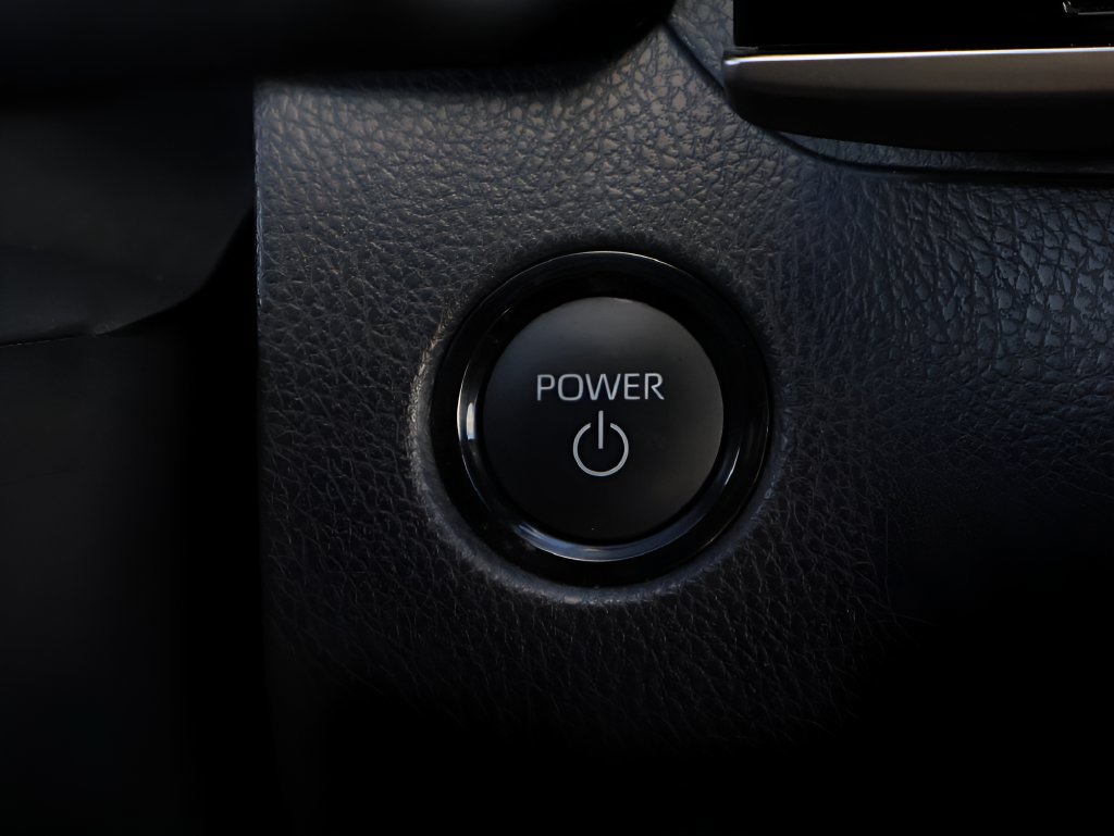 Used 2025 Toyota Camry XSE FWD image 25