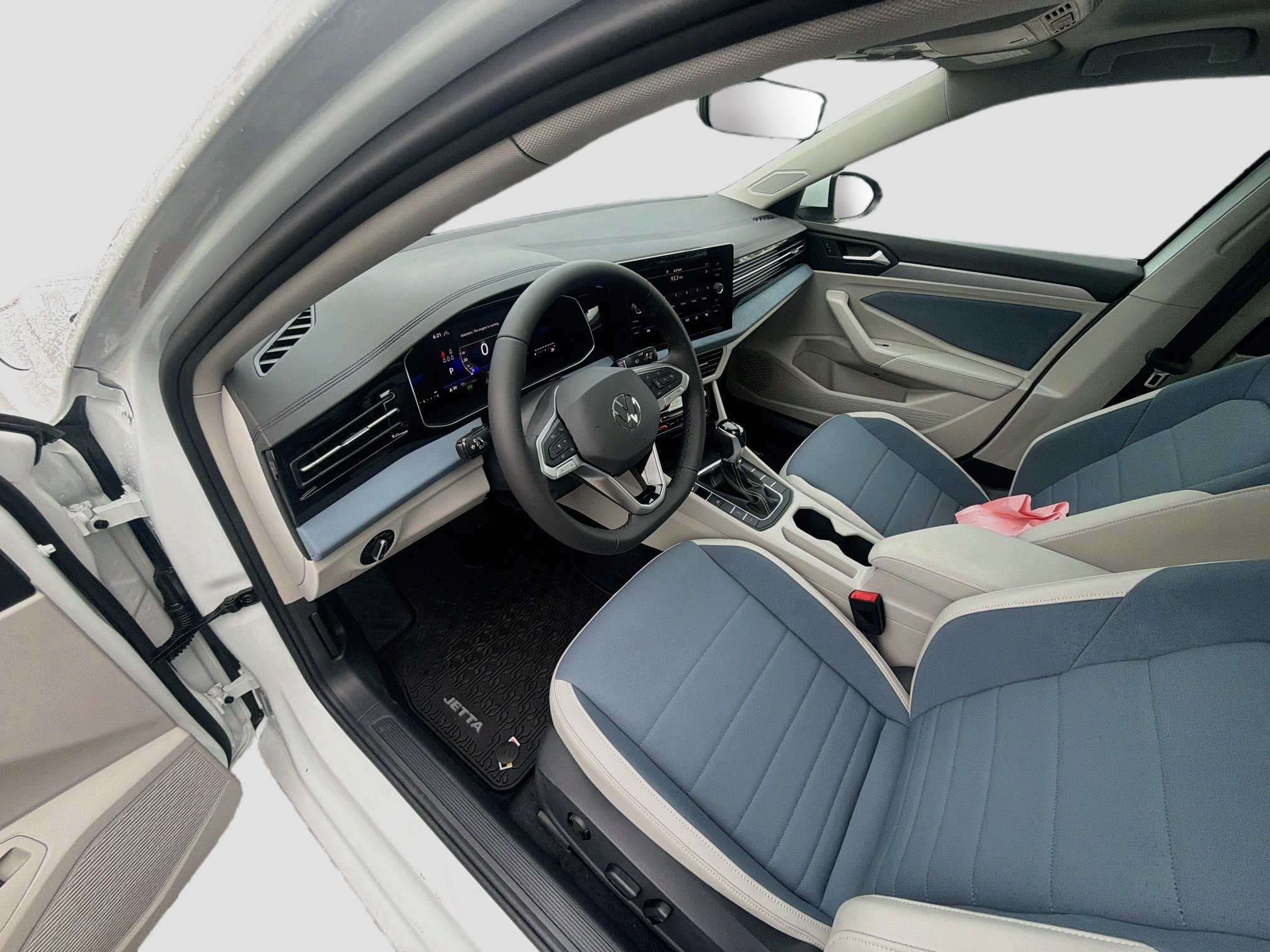 New 2027 Volkswagen Jetta SE FWD image 9