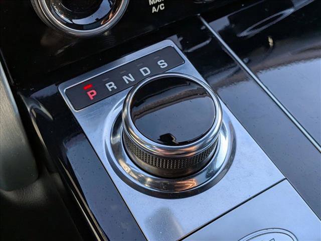 Used 2019 Land Rover Range Rover Supercharged image 12