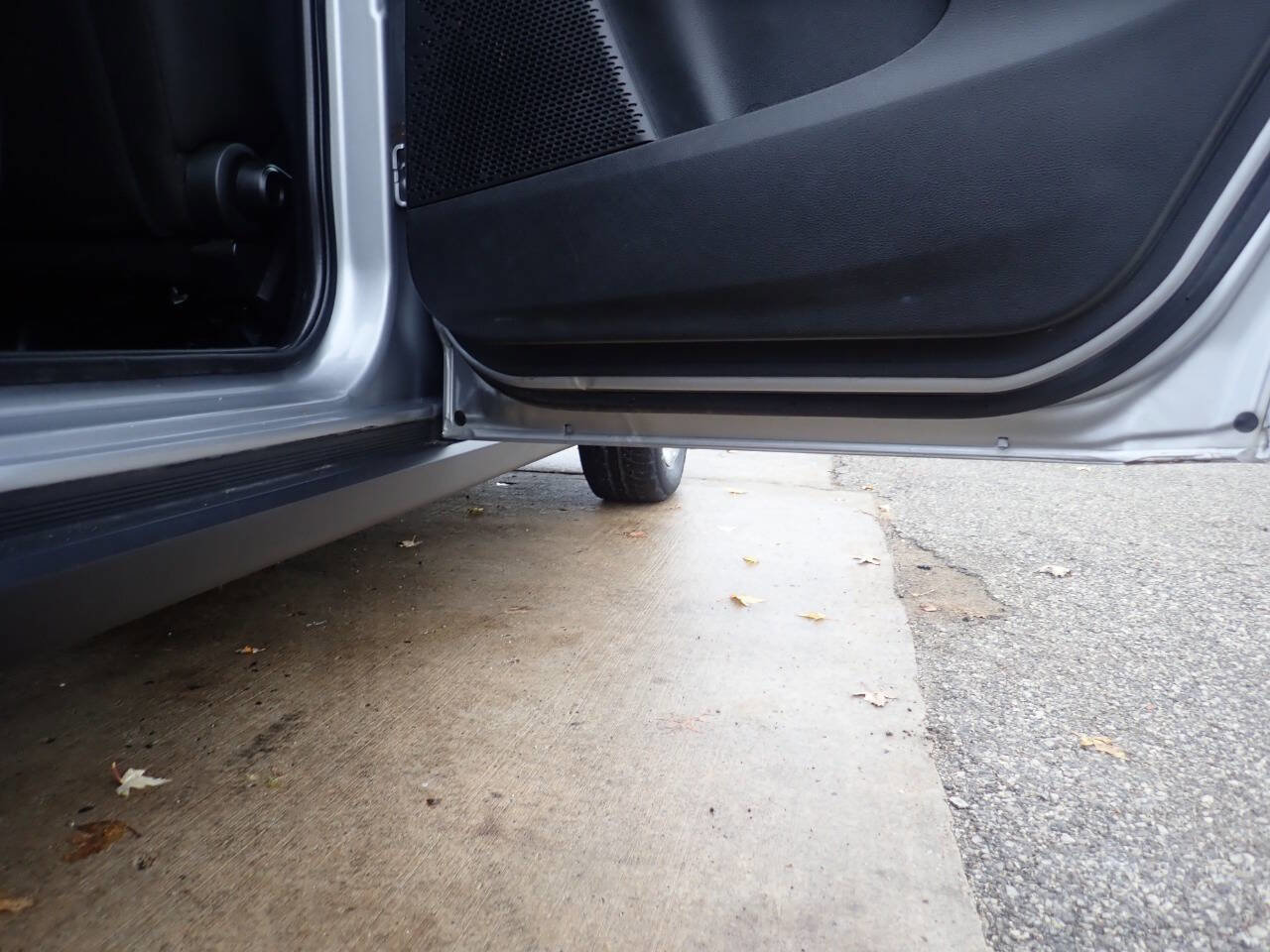 Used 2018 Dodge Journey SE image 37