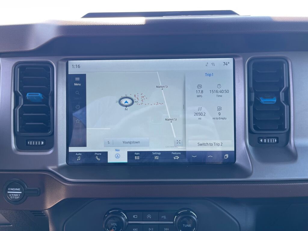 Used 2022 Ford Bronco Outer Banks image 10