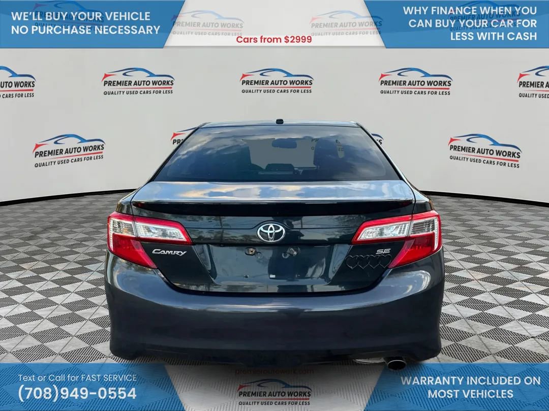 Used 2012 Toyota Camry SE w/ Convenience Pkg FWD image 5