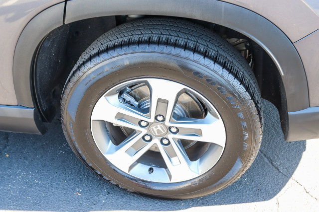 Used 2025 Honda Pilot EX-L image 8