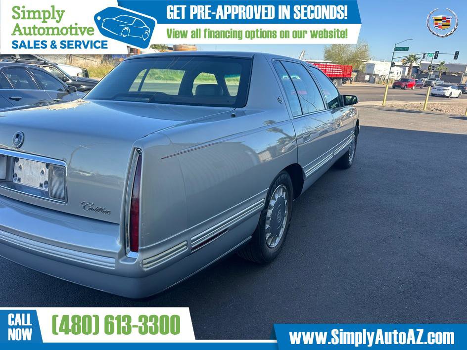 Used 1997 Cadillac De Ville Sedan FWD image 11