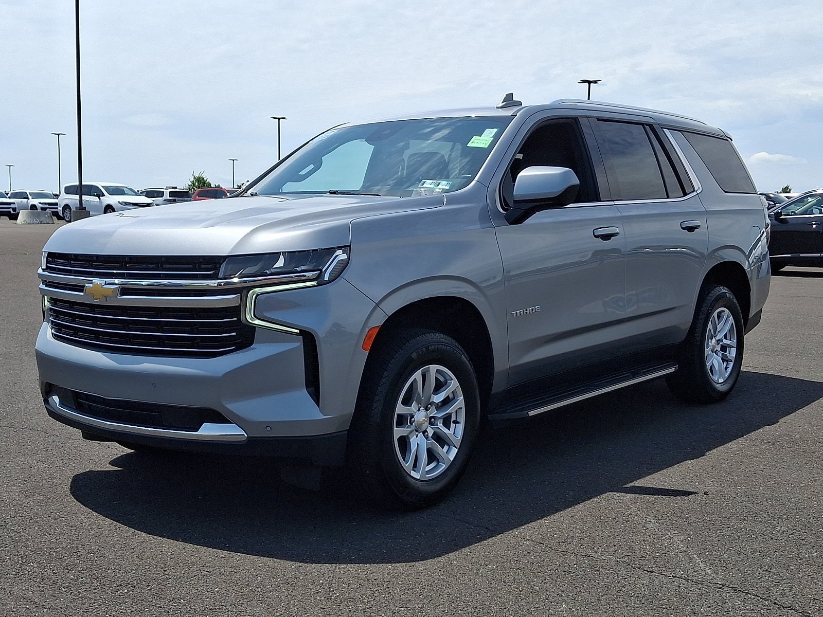 Used 2024 Chevrolet Tahoe LT AWD/4WD image 3