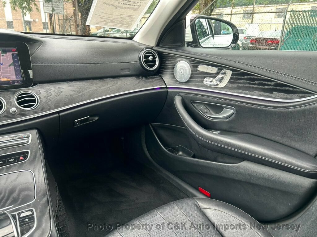 Used 2018 Mercedes-Benz E 300 4MATIC image 42