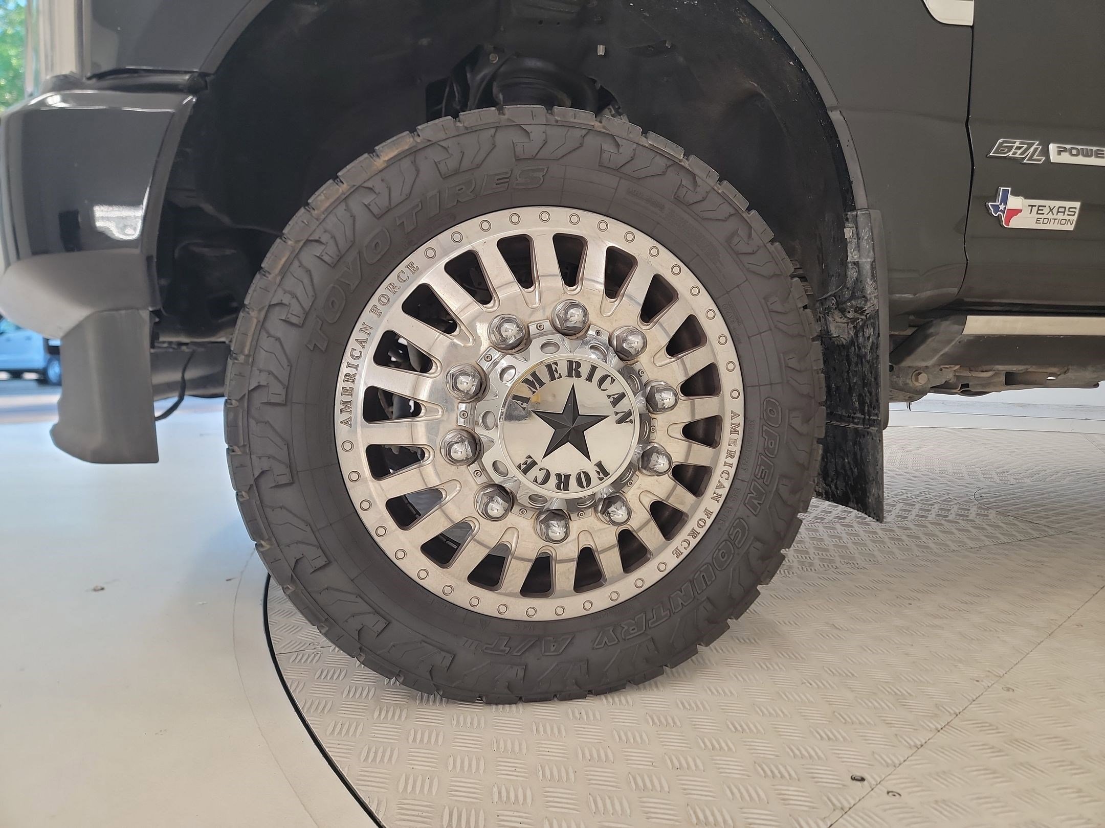 Used 2022 Ford F350 Platinum image 10