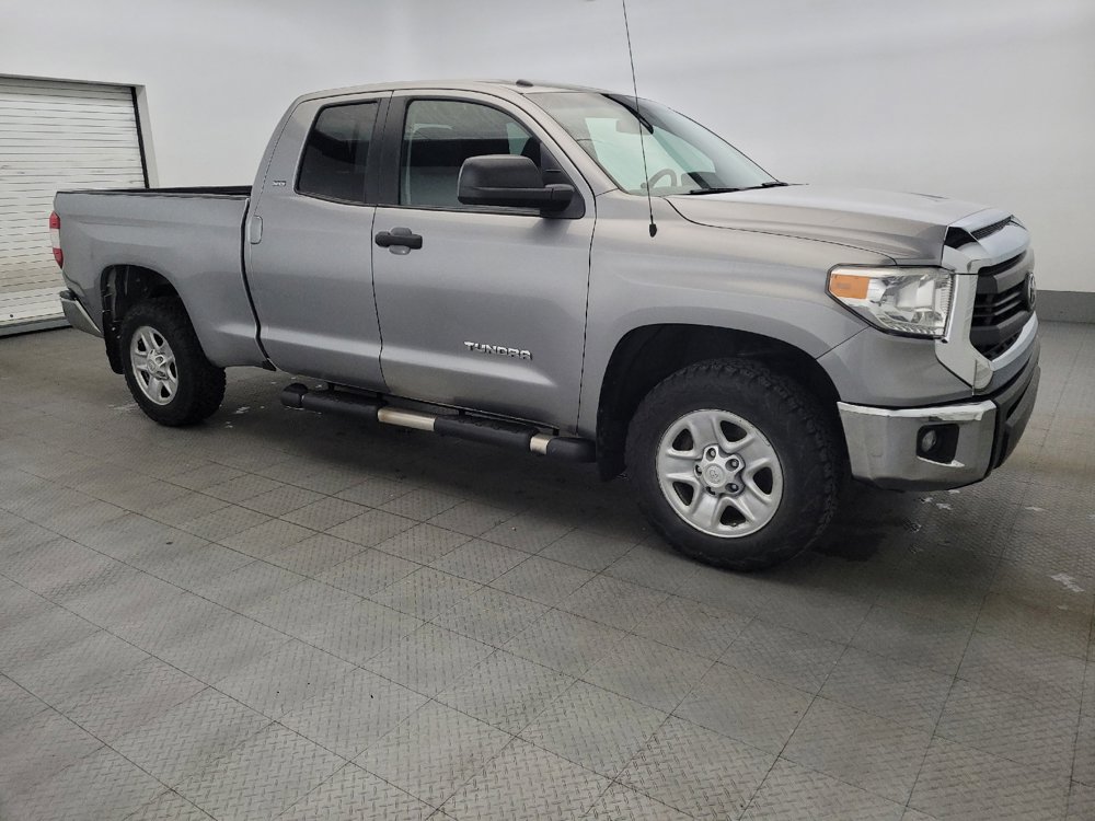 Used 2015 Toyota Tundra SR5 AWD/4WD image 11