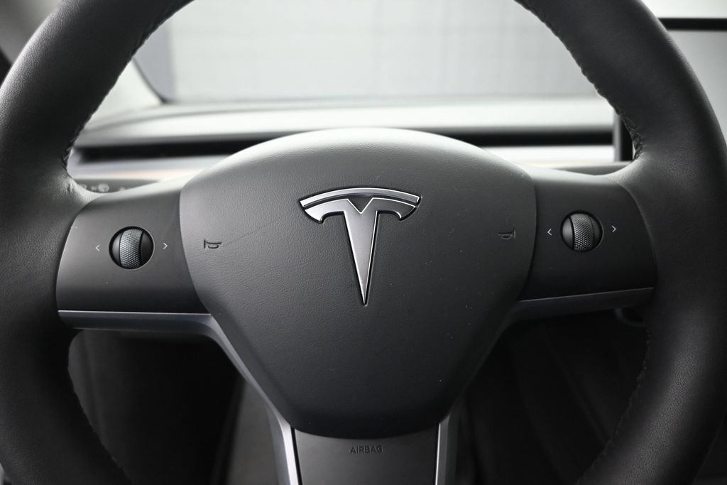 Used 2023 Tesla Model Y Long Range AWD/4WD image 10