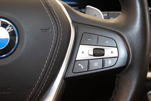 Used 2025 BMW X5 xDrive50e image 27