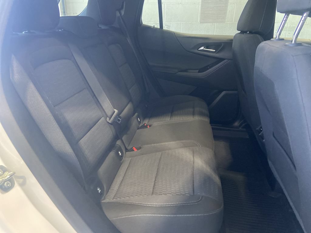 Certified 2025 Chevrolet Equinox LT w/ Safety and Technology Package AWD/4WD image 26