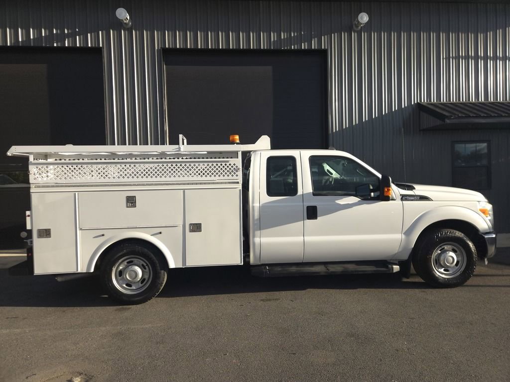Used 2015 Ford F250 XL w/ Power Equipment Group image 5