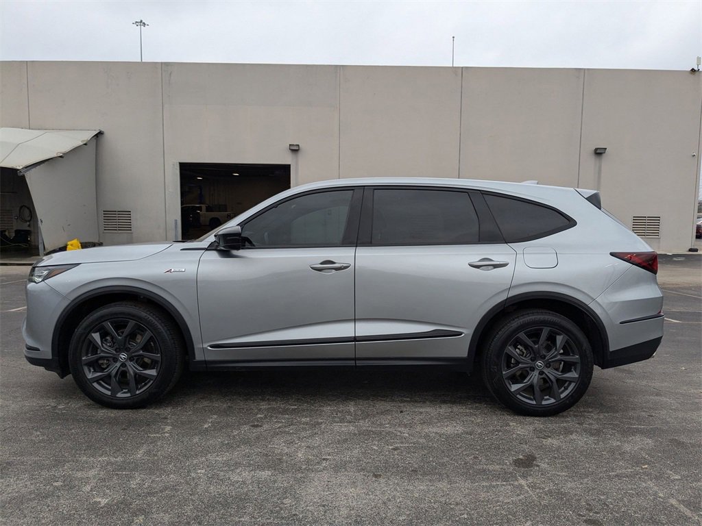 Used 2024 Acura MDX A-Spec image 2