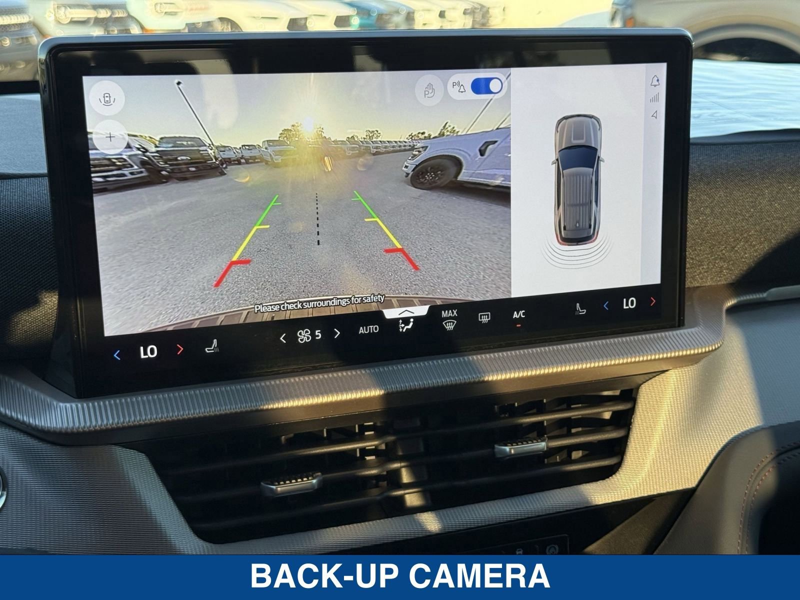 New 2026 Ford Explorer Active RWD image 27