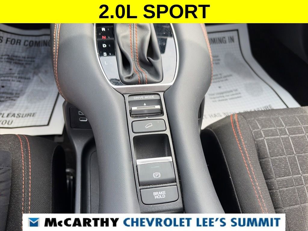 Used 2025 Honda HR-V Sport image 11