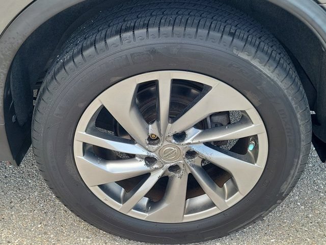Used 2015 Nissan Rogue SL w/ SL Premium Package AWD/4WD image 8